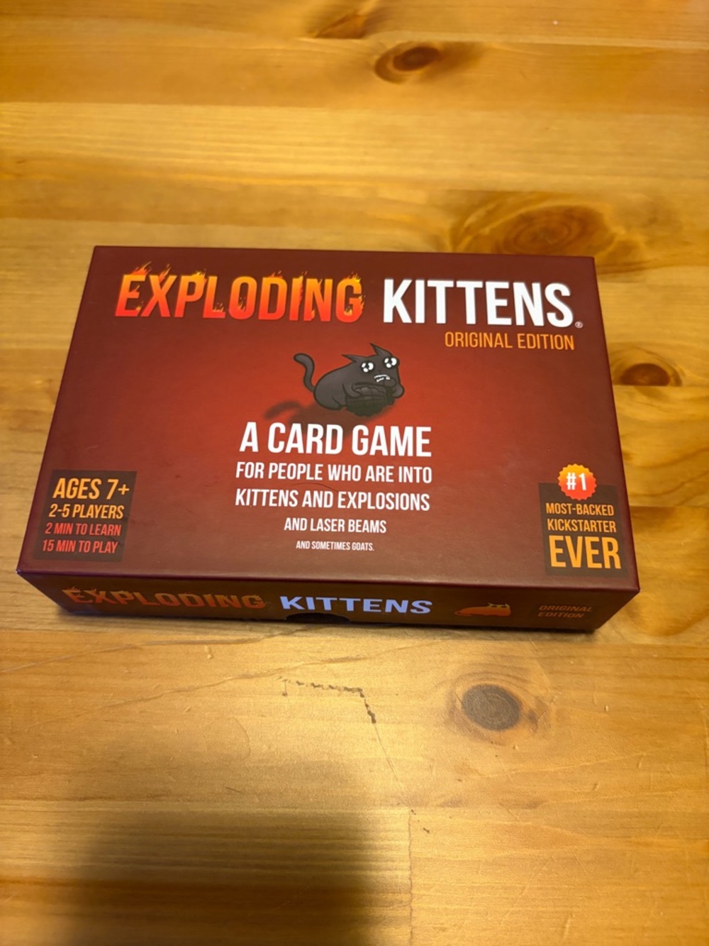 Exploding Kittens card game - Picture 2 of 3